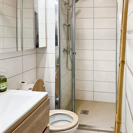Studio Renove 4 Pers, Terrasse, 5min Plage - Fr-1-717-76 Le Grau-du-Roi